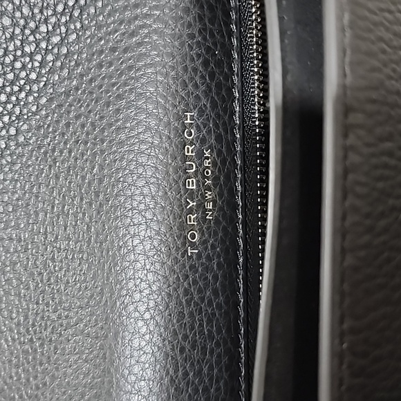 Tory Burch Miller Bag NWOT - Picture 6 of 8